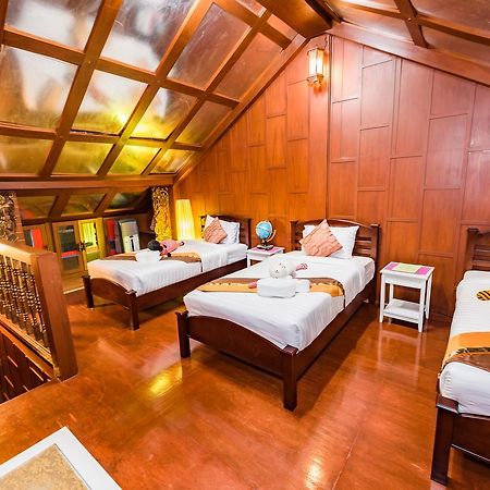Baan Ratchapruek Βίλα Phuket Εξωτερικό φωτογραφία