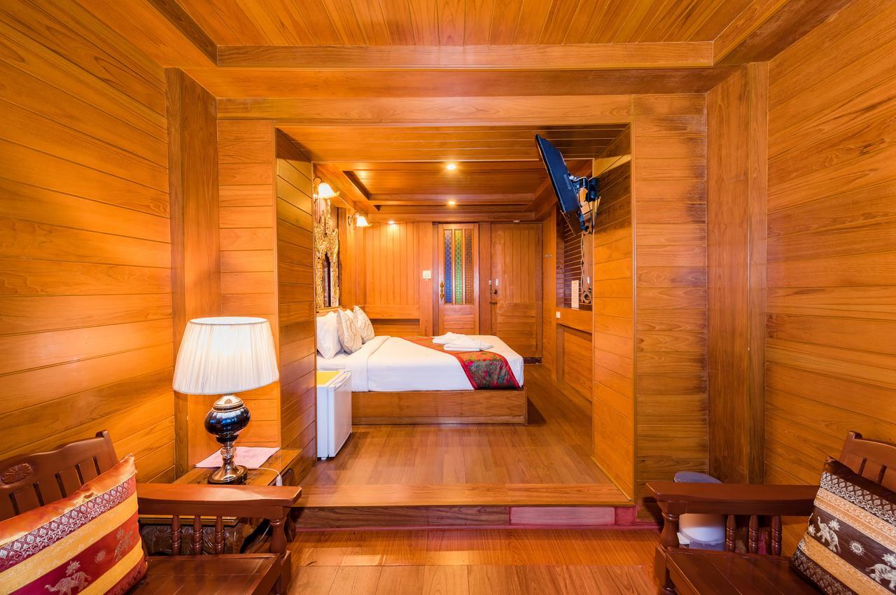 Baan Ratchapruek Βίλα Phuket Εξωτερικό φωτογραφία