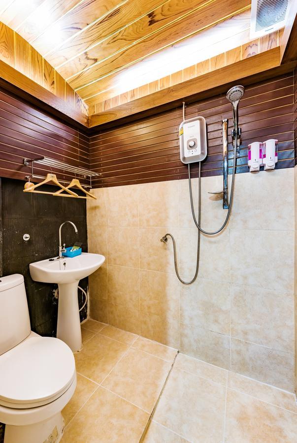 Baan Ratchapruek Βίλα Phuket Εξωτερικό φωτογραφία
